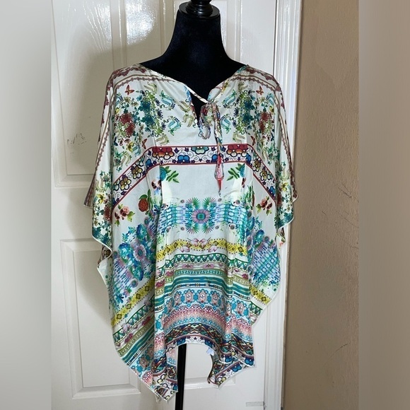 Johnny Was Poncho Blouse, Boho Pullover with Buttons, multi Large​​​​​​​​​​​ - Picture 10 of 11
